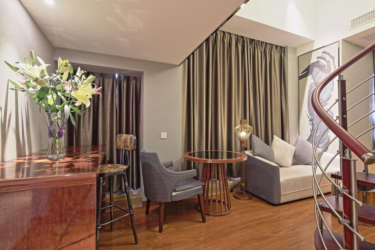 Days Inn South Guangzhou Raiway Station Εξωτερικό φωτογραφία