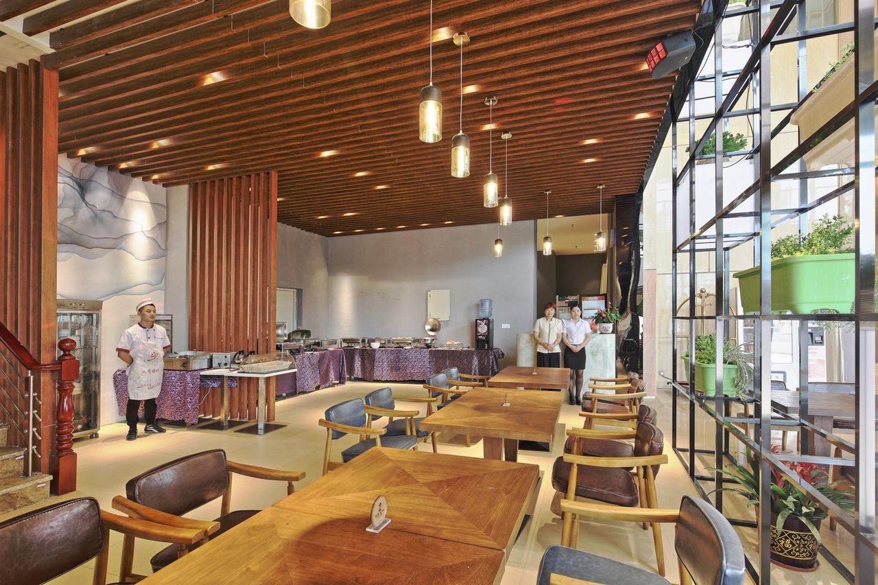 Days Inn South Guangzhou Raiway Station Εξωτερικό φωτογραφία