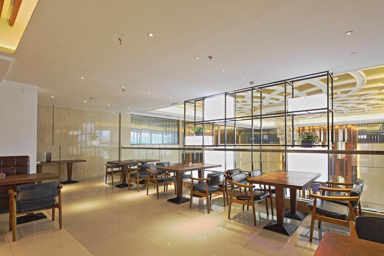 Days Inn South Guangzhou Raiway Station Εξωτερικό φωτογραφία